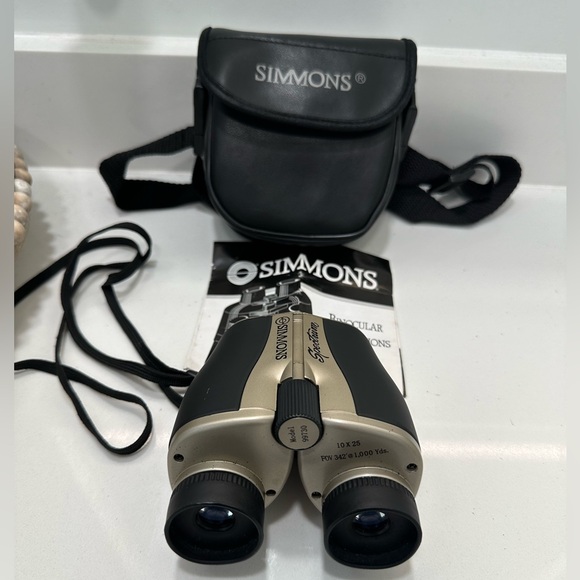 Simmons Spectrum Binoculars - Picture 2 of 5